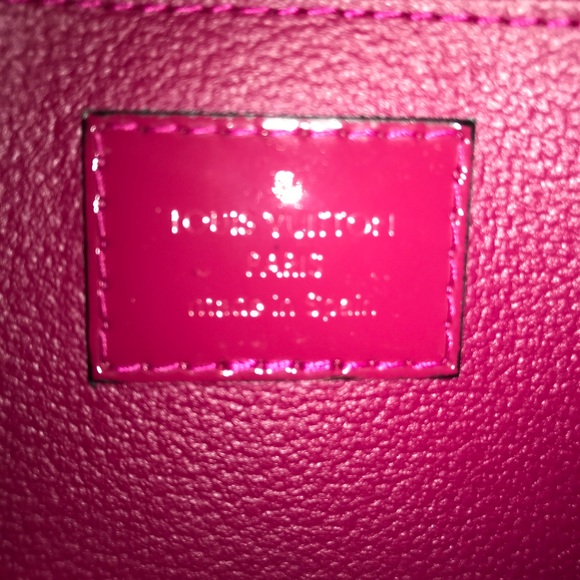 🎀FINAL PRICE🎀LV VERNIS COSMETIC POUCHETTE🎀 - Picture 6 of 8